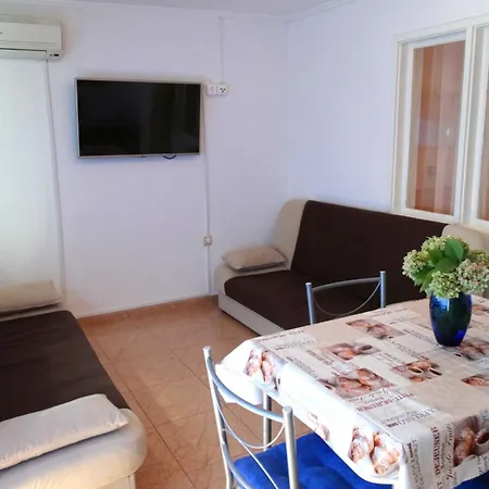 Warm And Welcoming With Sea View Apartment *