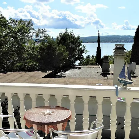 Warm And Welcoming With Sea View Apartment *